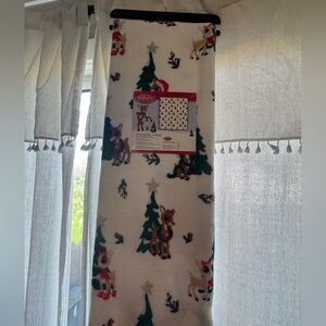 Rudolph Oversized Throw Blanket